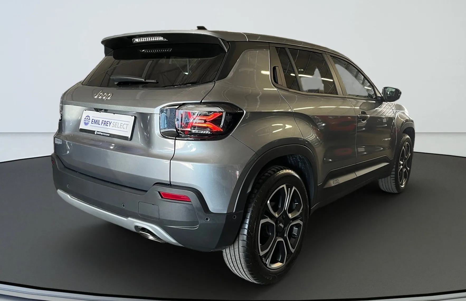 Zunanja slika - Jeep Avenger - 1.2 MHEV Altitude e-DCT6 - 3