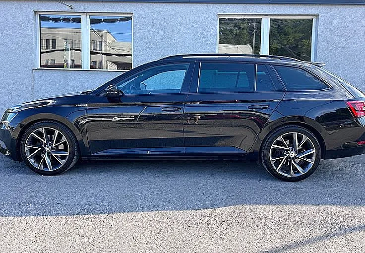 Zunanja slika - Škoda Superb - 2.0TDI SportLineLED-AMBIENT-KAMERA-GRETJE SEDEŽEV - 4
