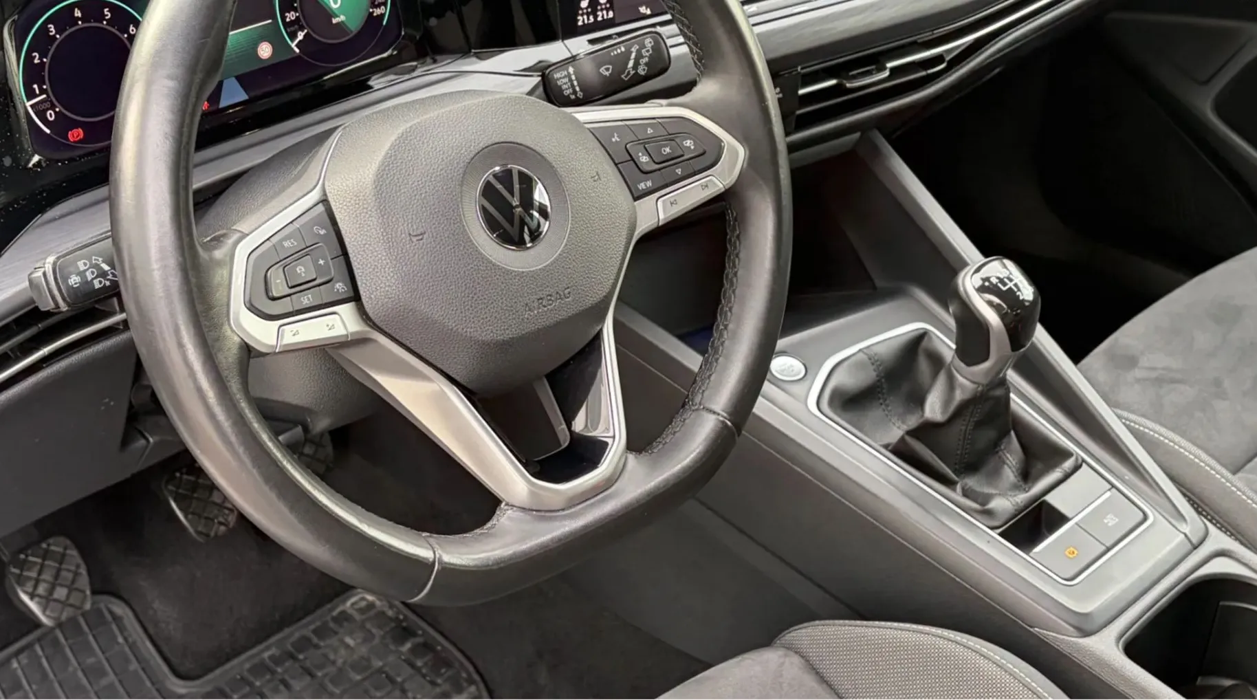 Zunanja slika - VW Golf - 1.5 TSI Style 110  150 - 11