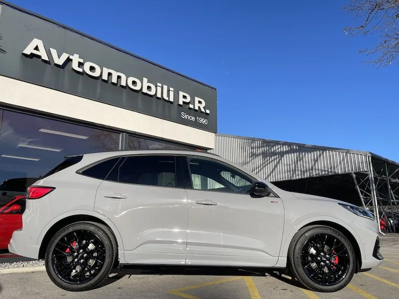Zunanja slika - Ford Kuga - St-Line X Graphite tech 2.5 Hybrid 190KM FHEV - 6