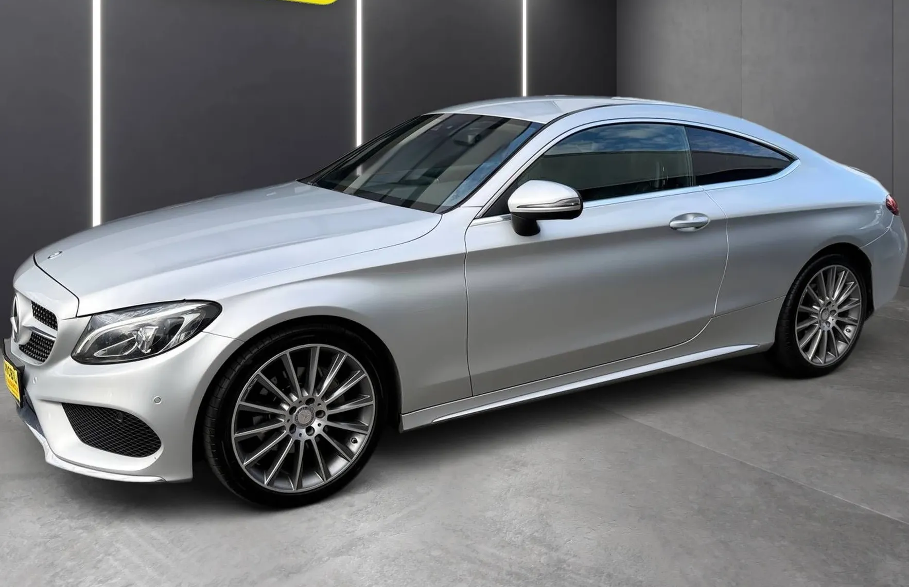 Zunanja slika - Mercedes-Benz C-Razred - C COUPE 220d AMG LINE FULL LED NAVI TEMP PDC TOP - 3