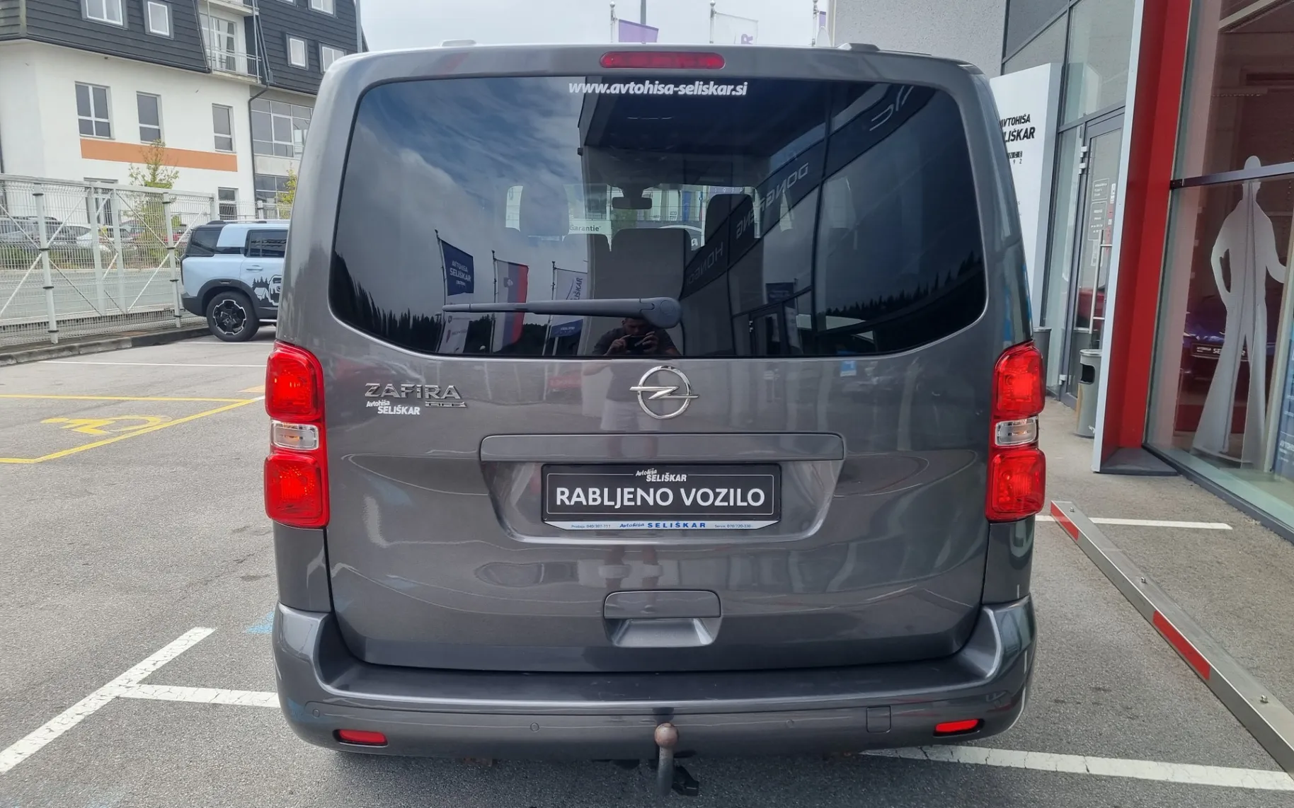 Zunanja slika - Opel Zafira - Life 2.0d M - 8 sedežev + VLEČNA KLJUKA - 14