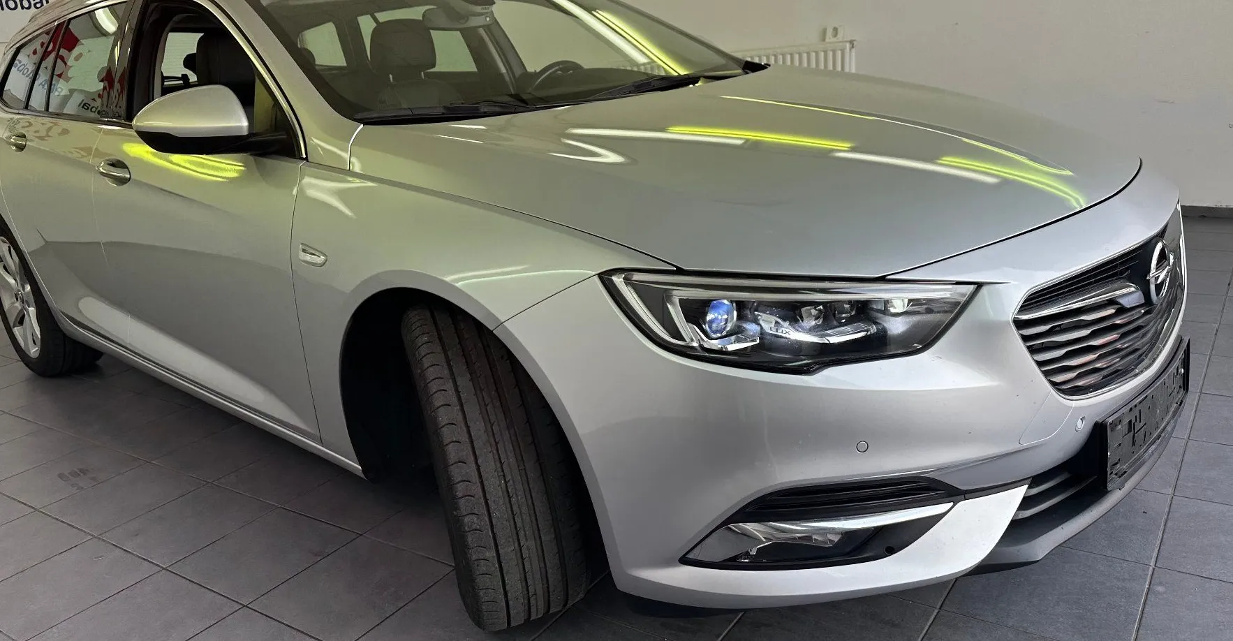 Zunanja slika - Opel Insignia - 1.6 CDTi.USNJE.NAREJEN VEL.SERVIS+MENJALNIKU - 15