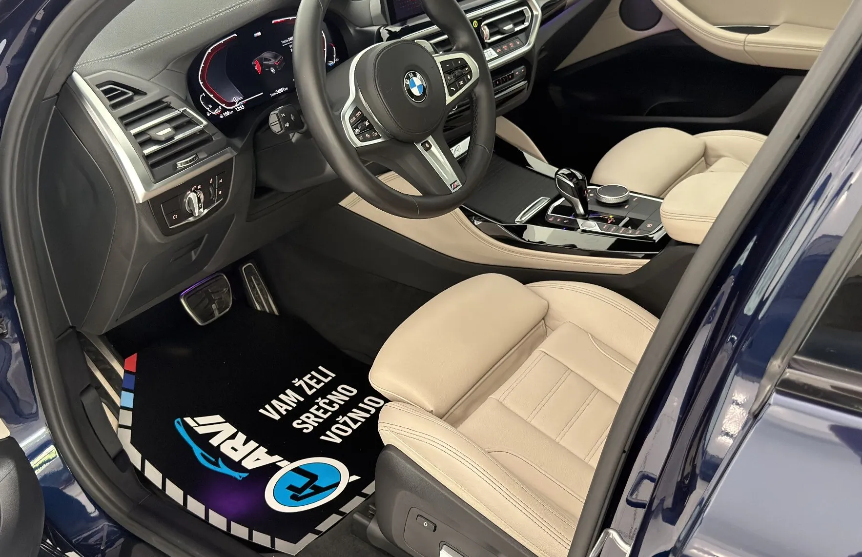 Zunanja slika - BMW X4 - serija : xDrive 30i Avt. M PAKET -PANO-KAMERE360-KLJUKA-RAD - 11