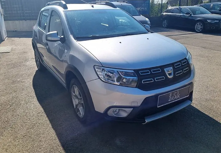 Zunanja slika - Dacia Sandero - Stepway 1.5 Blue dCi 95 VELIKI SERVIS - 4