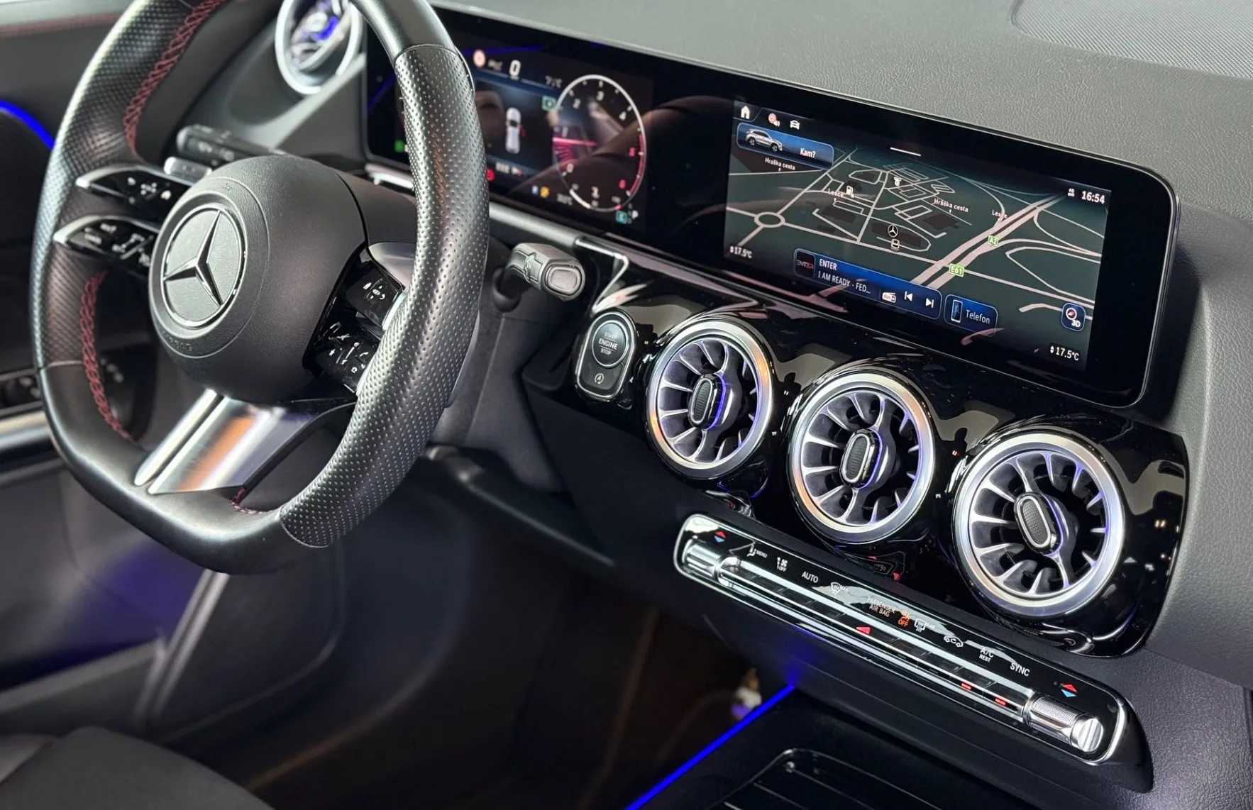 Zunanja slika - Mercedes-Benz GLA-Razred - 200d AMG Line - 16