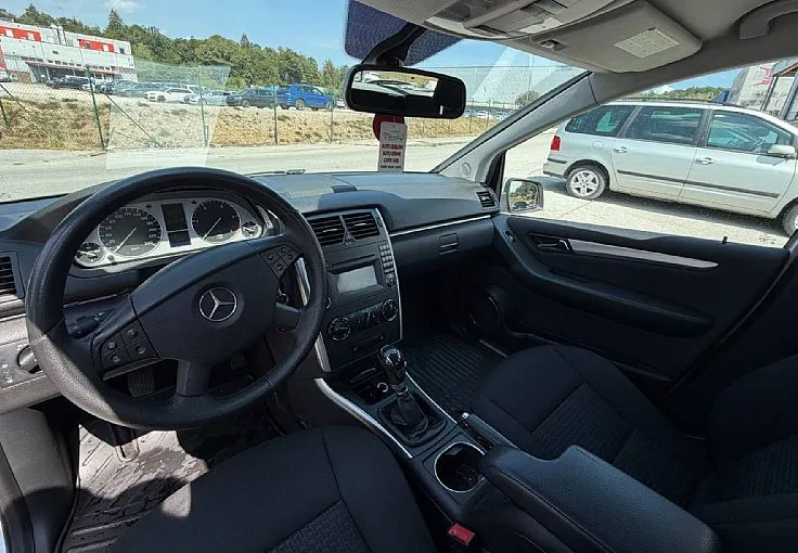 Zunanja slika - Mercedes-Benz B-Razred - B 180 CDI LEPO OHRANJEN - 9