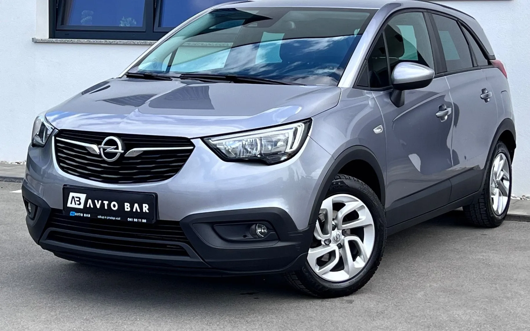 Zunanja slika - Opel Crossland X - 1.2 +SLO+1.LAST+DAB+PDC+ALU+TEMP - 1