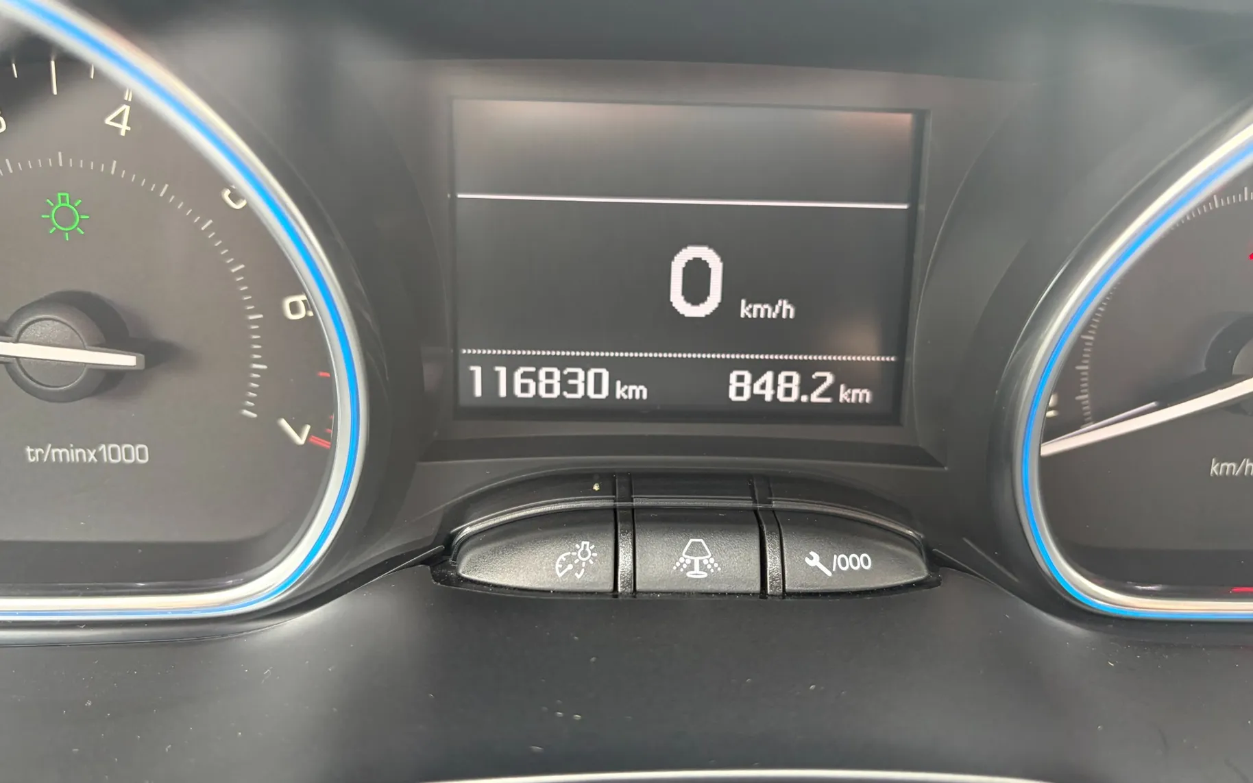 Zunanja slika - Peugeot 2008 - 1,2 PureTech 130 S&S Style - 16