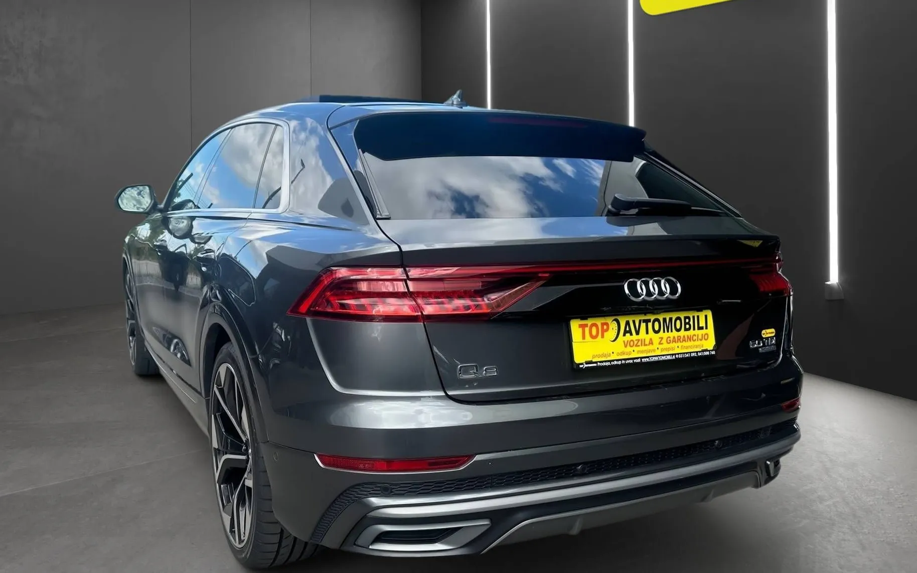 Zunanja slika - Audi Q8 - 50 TDI QUATTRO S-LINE MATRIX NAVI TEMP KAM PDC T - 6