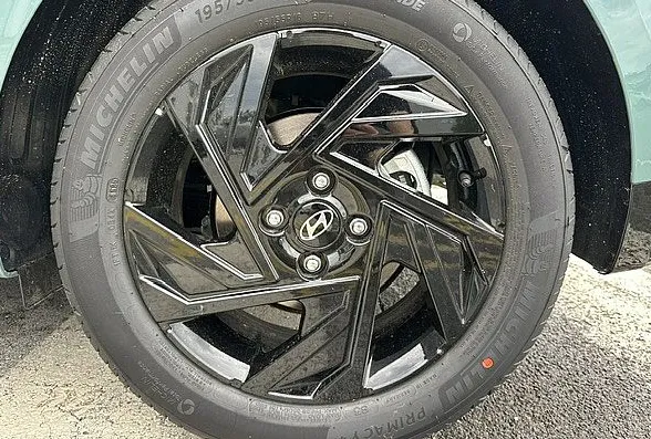 Zunanja slika - Hyundai i20 - 1.0 T-GDI Style DCT°°BLACK LINE°°Winter°°Radar°°Rg - 5