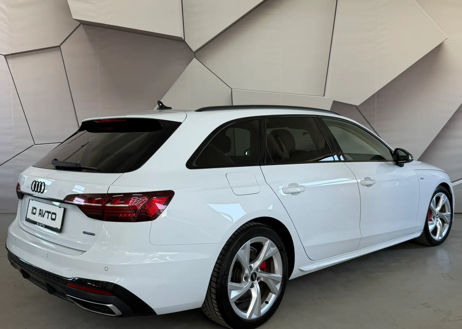 Zunanja slika - Audi A4 - Avant 40 TDI S tronic QUATTRO - 2
