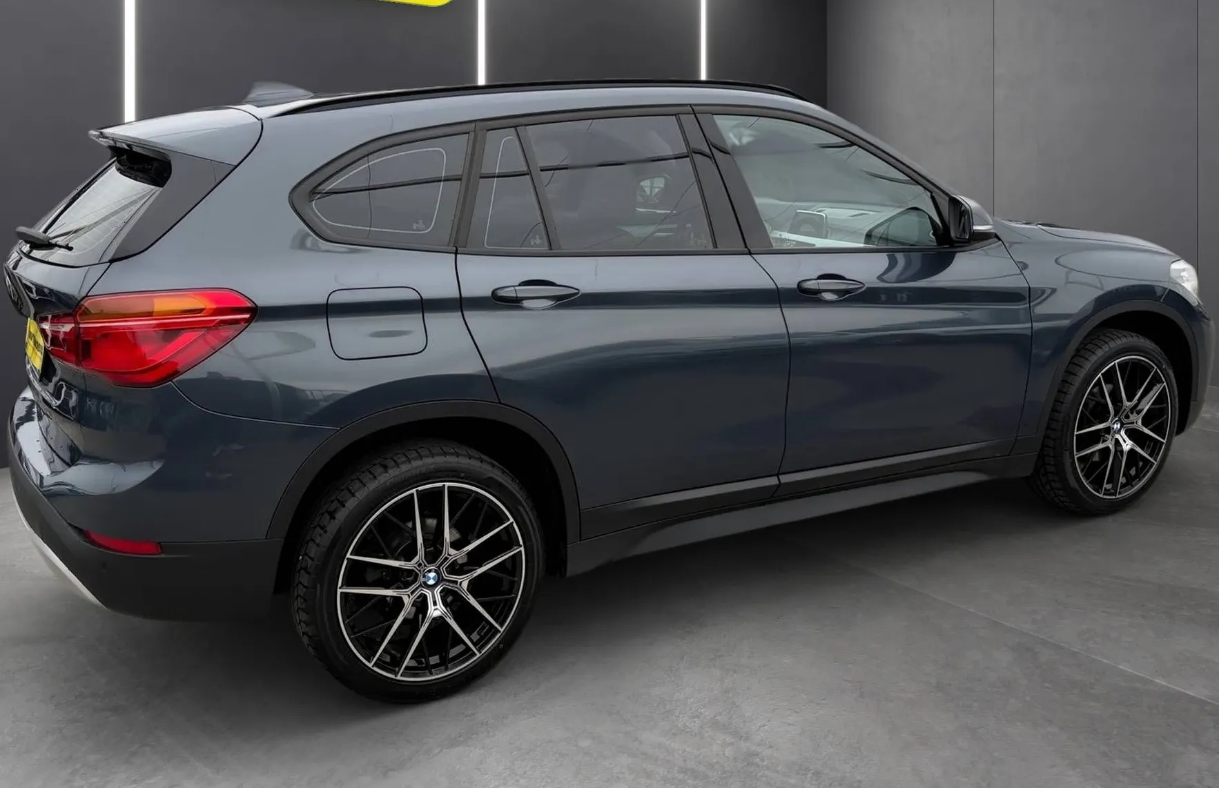 Zunanja slika - BMW X1 - serija :  sDrive16d LED NAVI USNJE PDC TEMP BREZ POLOGA - 7