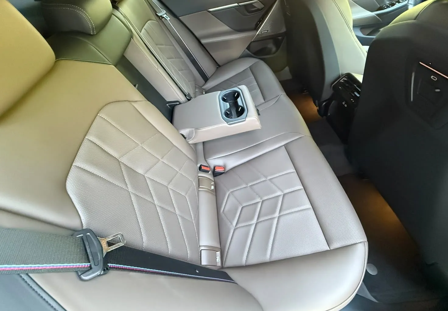 Zunanja slika - BMW Serija 5 - : 520d Avt.MSport Pro-20COL-ICONIC-KAM360-HARMAN-HUD - 10