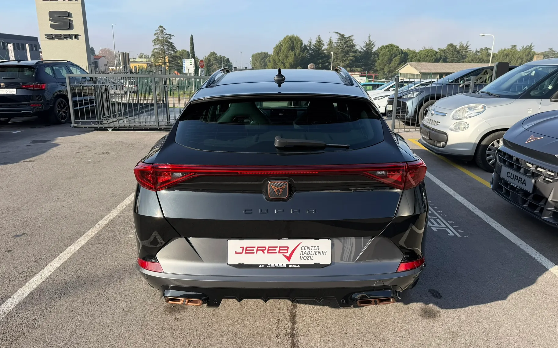 Zunanja slika - Cupra Formentor - 1.4 e-HYBRID 180 kW 245 KM 6-DSG VZ - 3