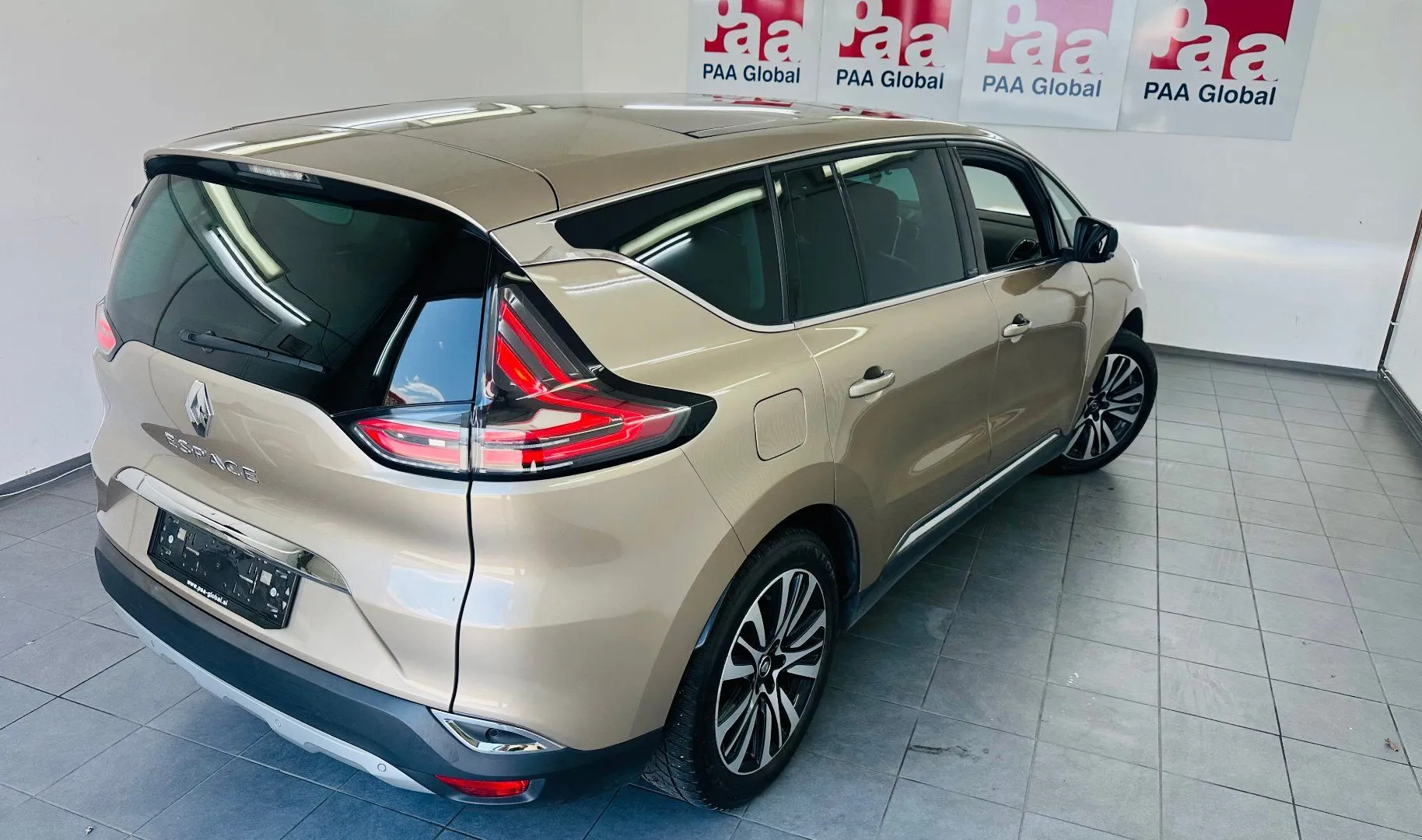 Zunanja slika - Renault Espace - 1.6 HDI 118 KW.KAMERA.NAVI.USNJE.GRE.SED.PANORAMA - 11