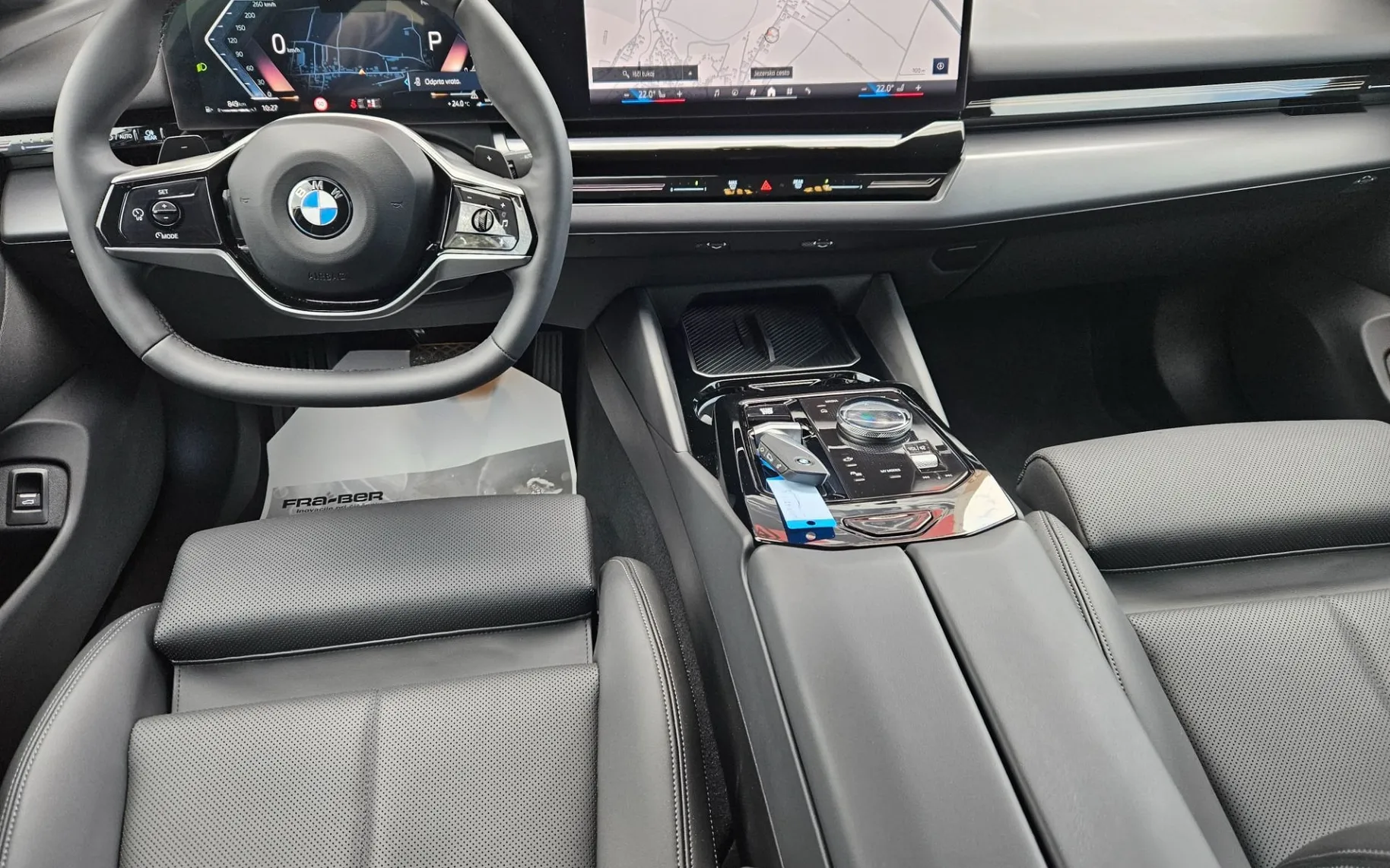 Notranja slika - BMW serija 5 Touring: - 520d  AT   1.LASTNIK SLO VIRTUAL  LED - 10