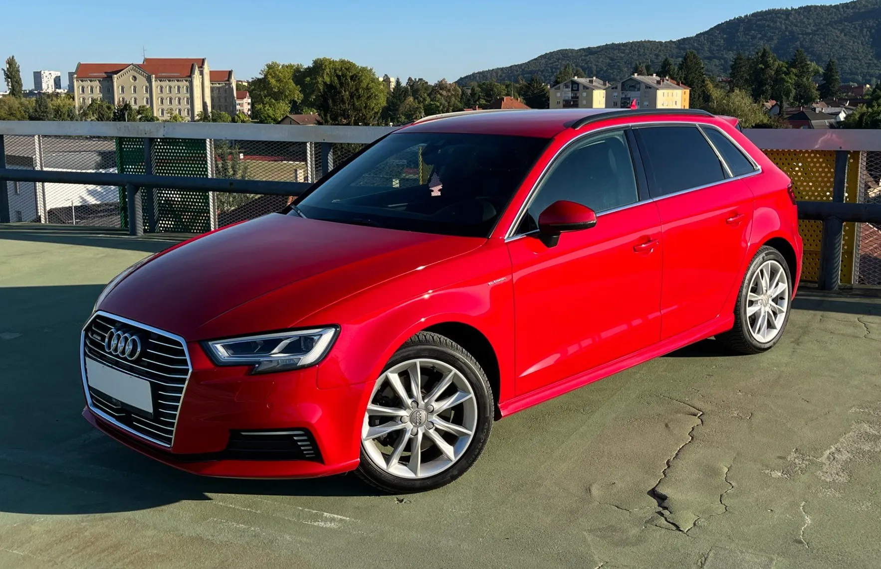 Zunanja slika - Audi A3 - Sportback 1.4 TFSI S tronic  ACC.LED.NAVI.VZR KAM - 1