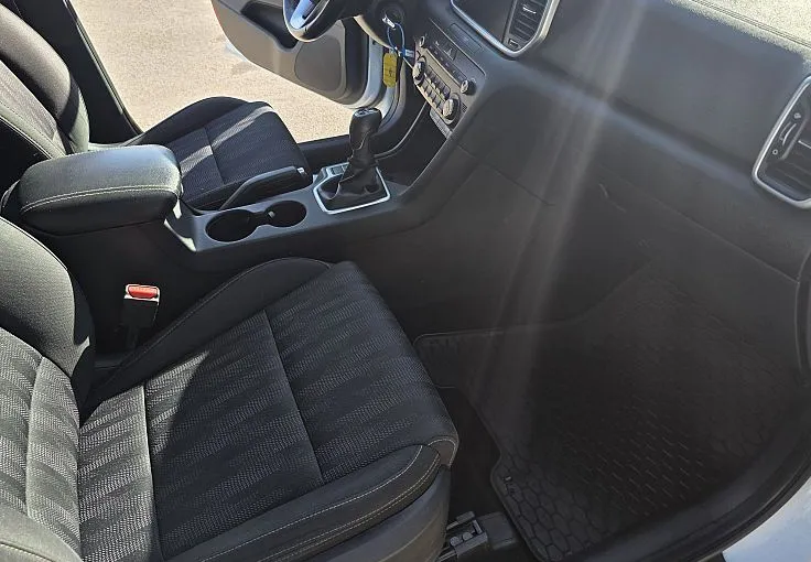 Zunanja slika - KIA Sportage - 1.6 CRDi 100kW EDITION M T6 - 10