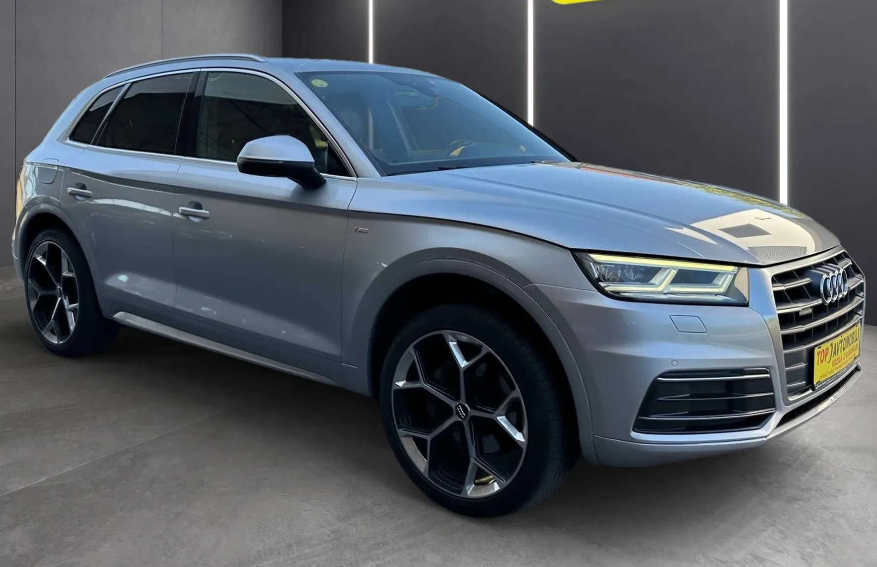 Zunanja slika - Audi Q5 - 2.0 TDI QUATTRO S LINE MATRIX NAVI PDC KAM VIRTU.. - 10