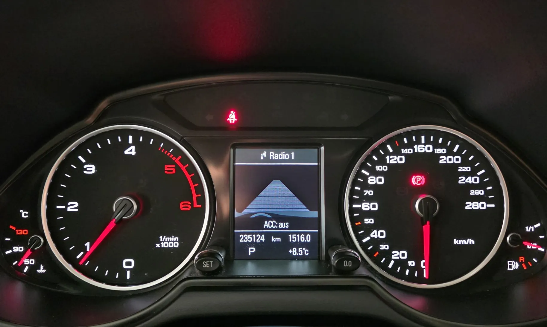Zunanja slika - Audi Q5 - quattro 2,0 TDI S-tronic SLINE 130kW ACC WEBASTO KLJUKA - 12
