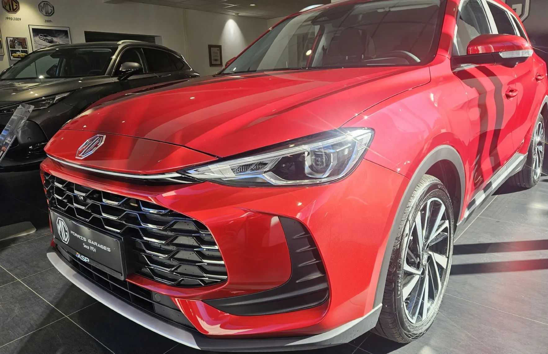 Zunanja slika - MG MG ZS - ZS 1.5 Hybrid+ Luxury - 1