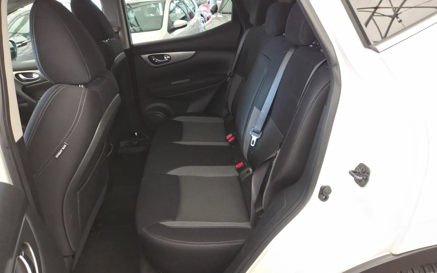 Zunanja slika - Nissan Qashqai - 1.2 DIG-T KAMERA 360 LANE ASSIST VSA ZGODOVINA LED - 13