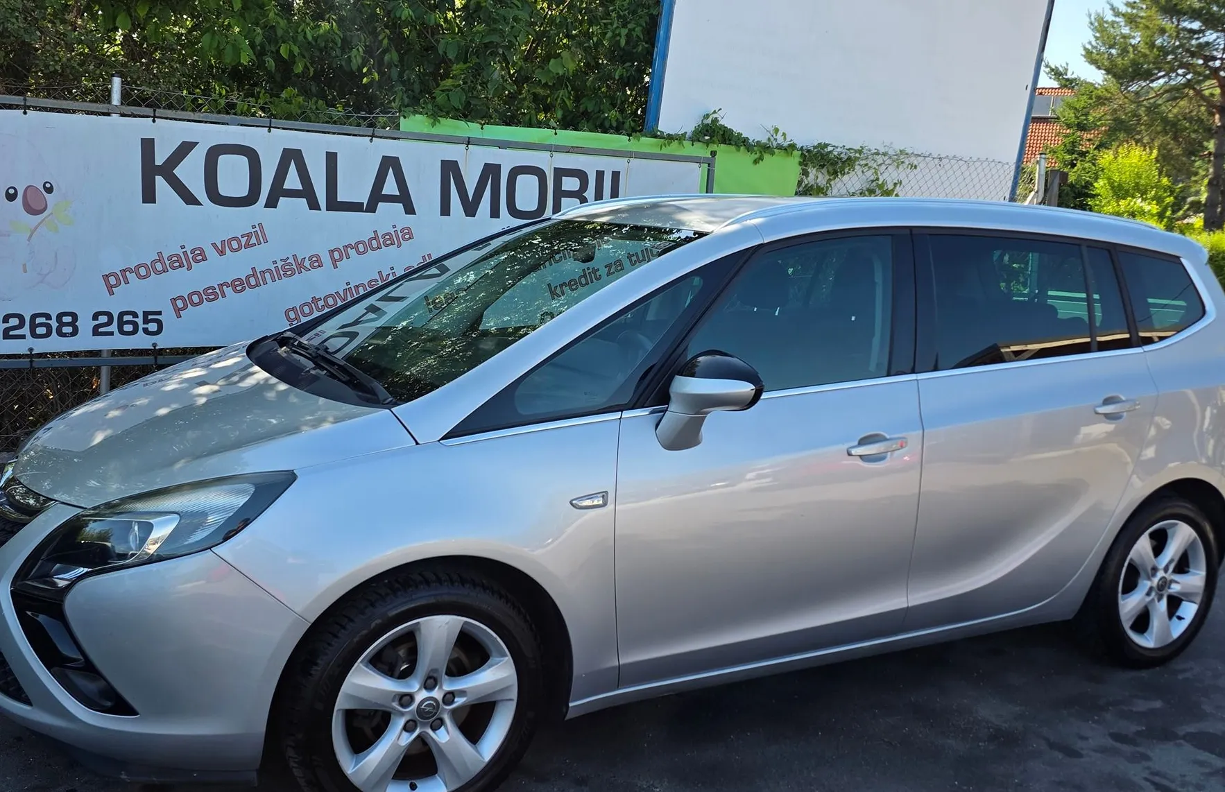 Zunanja slika - Opel Zafira - 2.0 CDTi COSMO 7 SEDEŽEV-ALU PLATIŠČA-2.LASTNIK - 8