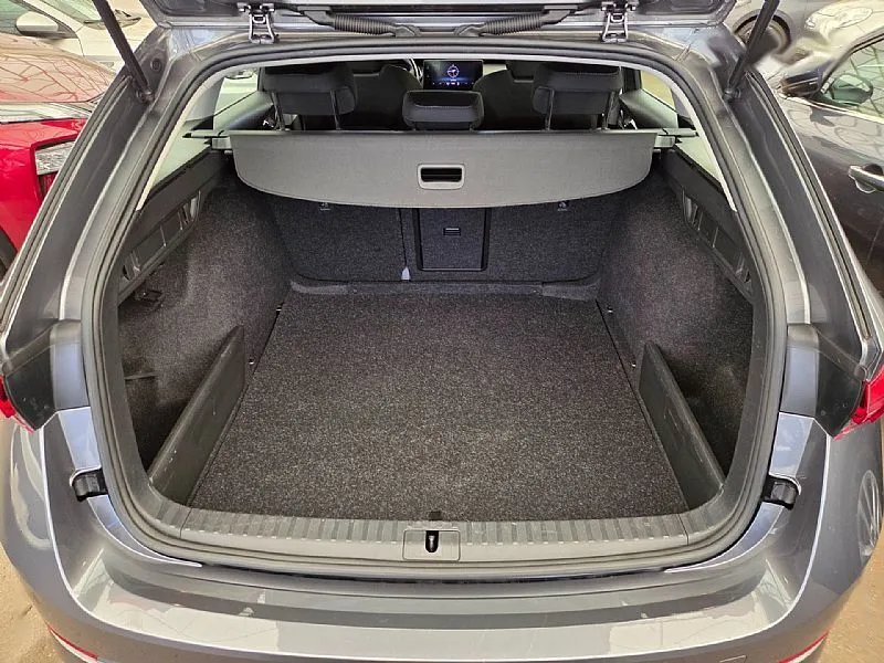 Zunanja slika - Škoda Octavia - Combi 1.5 eTSI 110Kw Style ACC DSG NAVI LED - 18