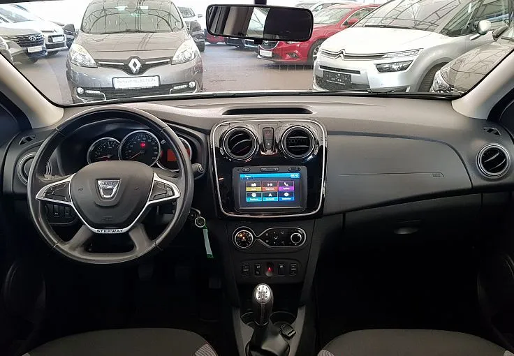 Zunanja slika - Dacia Logan - Stepway Prestige 0.9 Tce 90 SLO 1.LASTNIK - 6