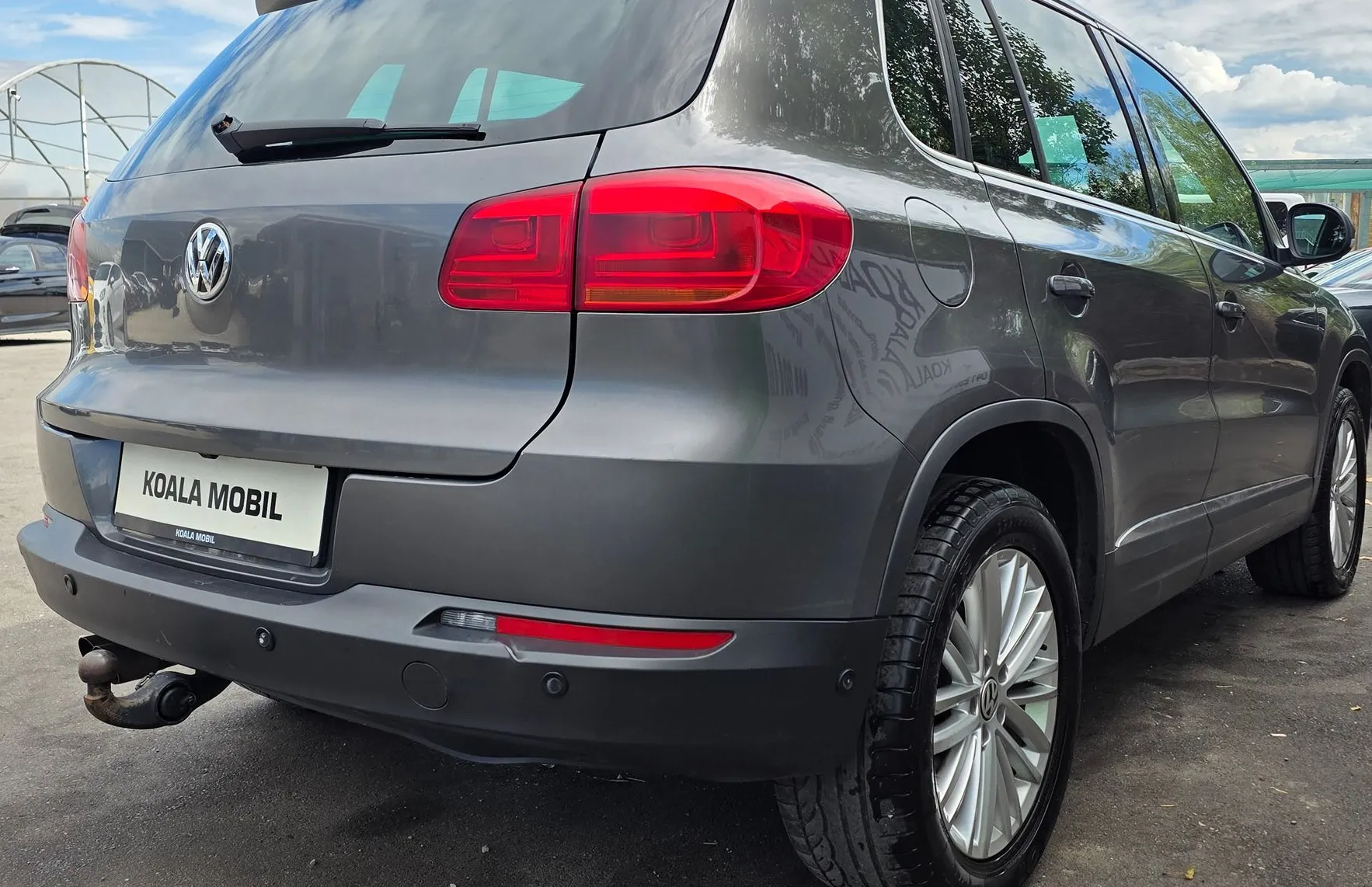 Zunanja slika - Volkswagen Tiguan - 2.0 TDI 4MOTION BMT XENON-GRETJE-KAMERA-GRETJE SŽ - 4