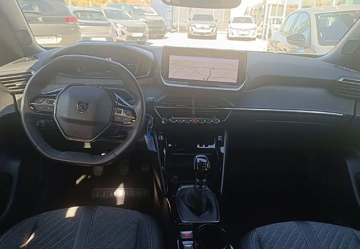 Zunanja slika - Peugeot 2008 - 1.2 PureTech 100 S&S Allure-KAMERA 360-NAVI - 8