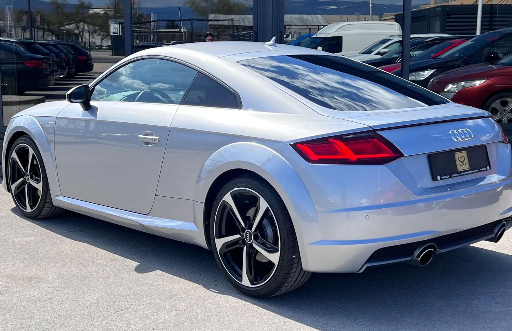 Zunanja slika - Audi TT - 2.0TFSI S line MATRIX-VIRTUAL-GRSED-NAVI-BT-19COL - 5