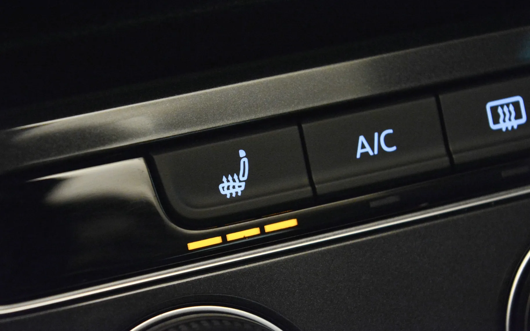 Zunanja slika - Volkswagen Tiguan - 1.5TSI Comfortline LED-ALU-PDC - 14