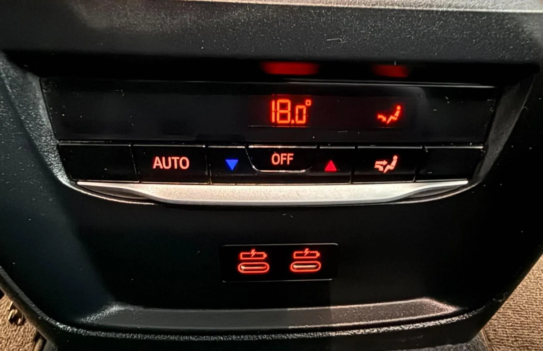 Zunanja slika - BMW Serija 3 - Touring: 320d Touring Avt.NEMŠKI+4ALU.USNJE.KAMERA.LED.N - 20