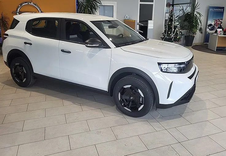Zunanja slika - Opel Frontera - 1.2 MHEV TURBO 100KW EDITION DCT - VELENJE - 2