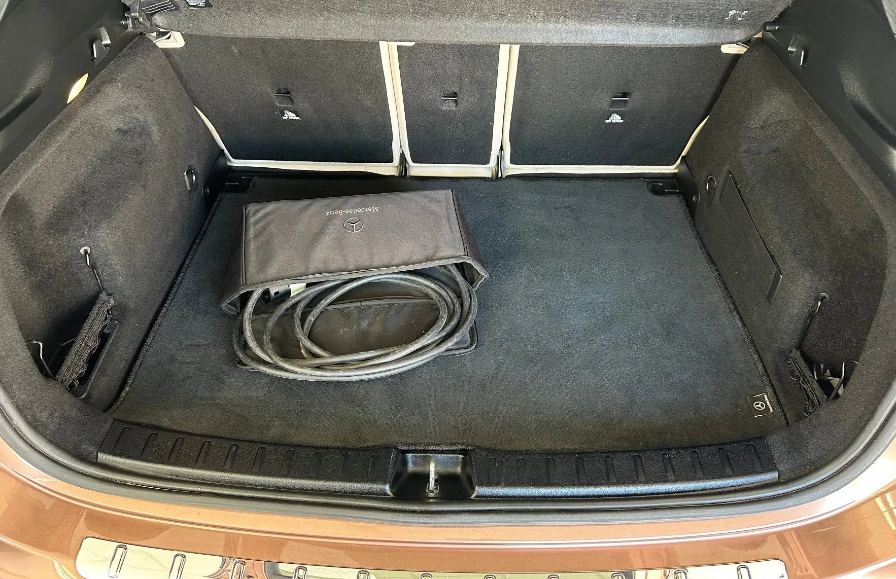 Zunanja slika - Mercedes-Benz GLA-Razred - 250 e Avt.KAMERA.NAVI.ACC.LED.USNJE.SAMO 49.000 KM - 3