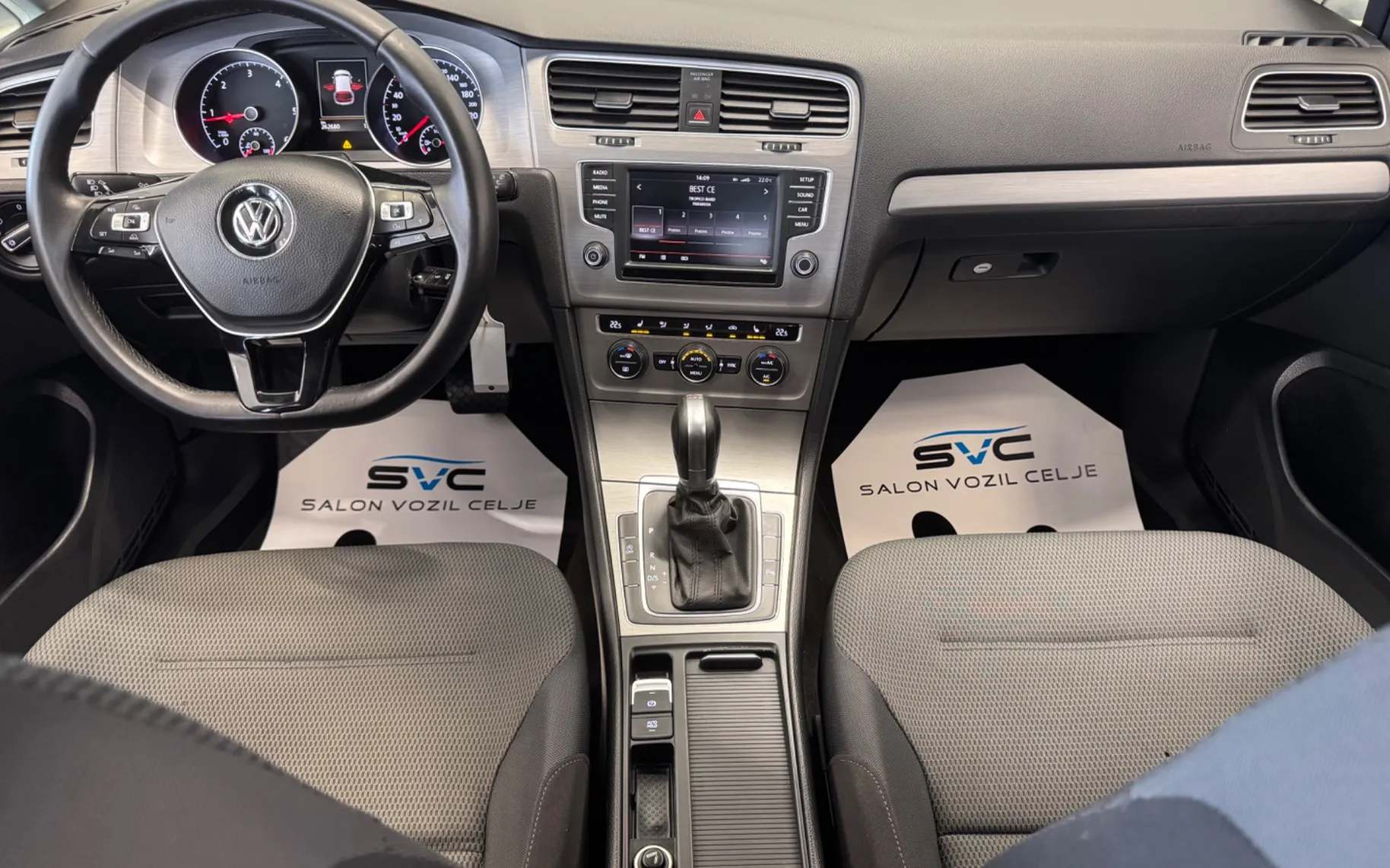 Zunanja slika - Volkswagen Golf - 1.6TDI-DSG-2X-PDC-DIGI-KLIMA-TEMPOMAT-GRET-SED-17C - 11