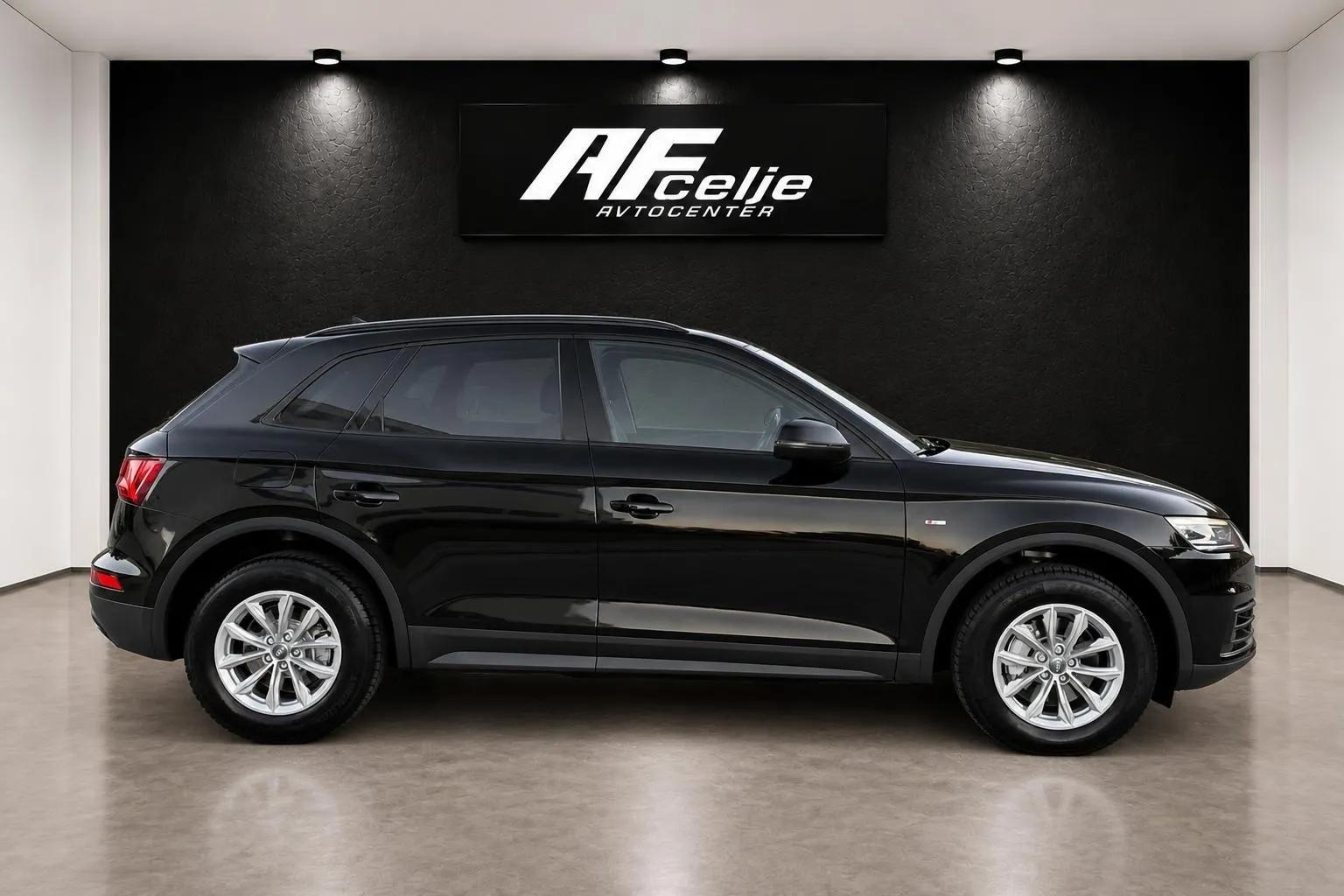 Zunanja slika - Audi Q5 - 2.0 TDI-Q-4X4-AUT-XENON+LED-LIZING ZA TUJCE- - 3