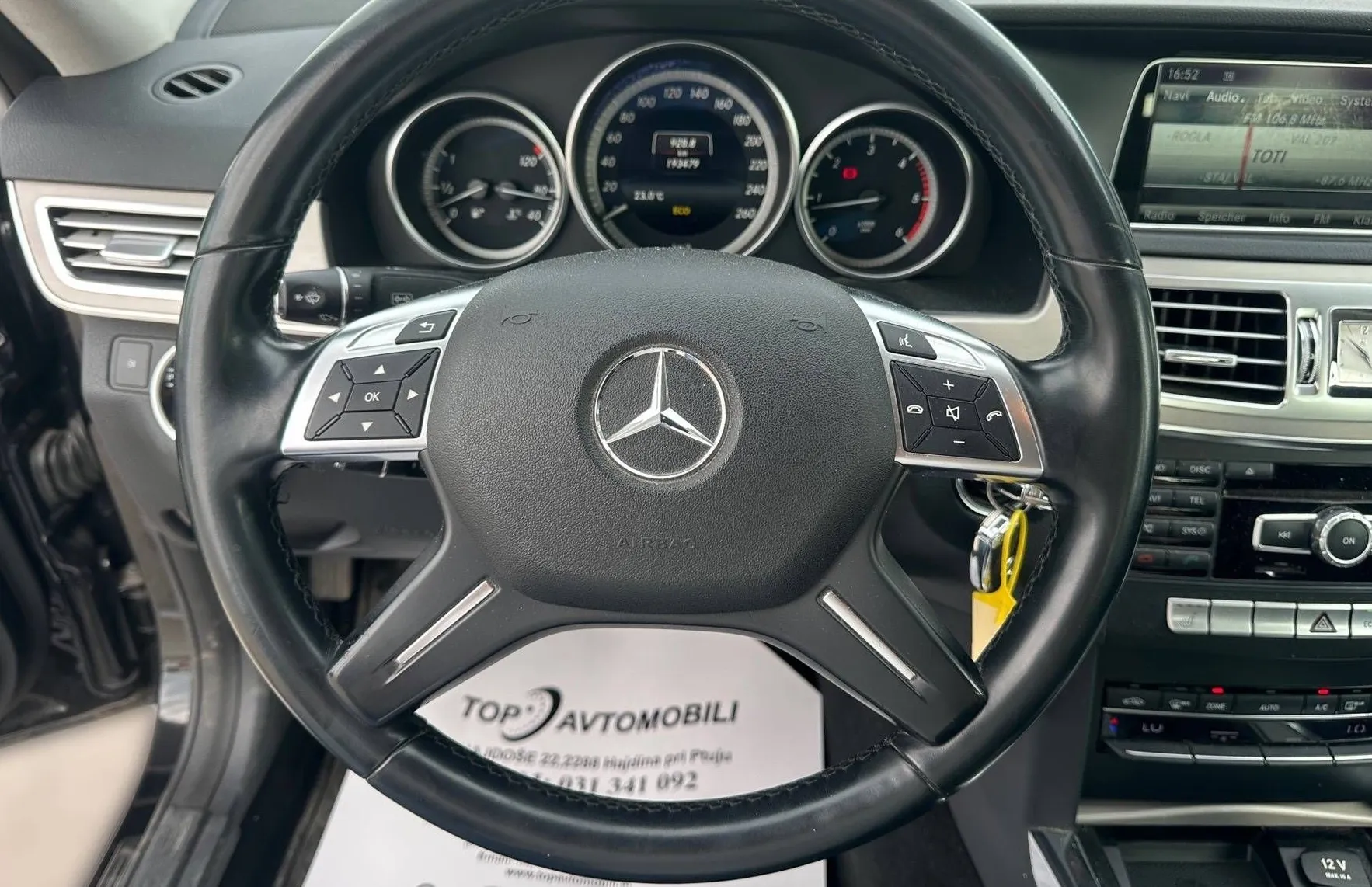 Zunanja slika - Mercedes-Benz E-Razred - 250 CDI SLOVENSKO VOZILO NAVI PDC TEMPOMAT TOP - 14