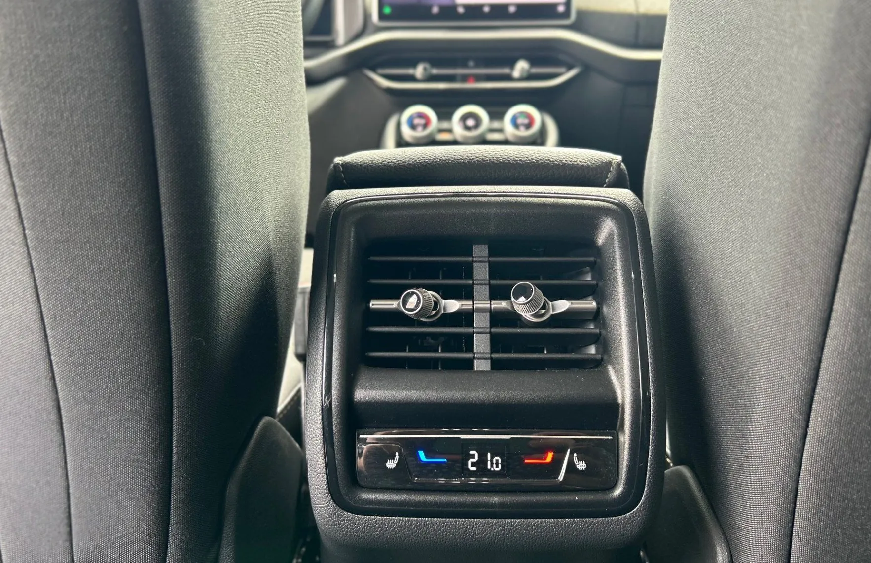 Zunanja slika - Škoda Kodiaq - 4x4 2.0 TDI Selection DSG - 9