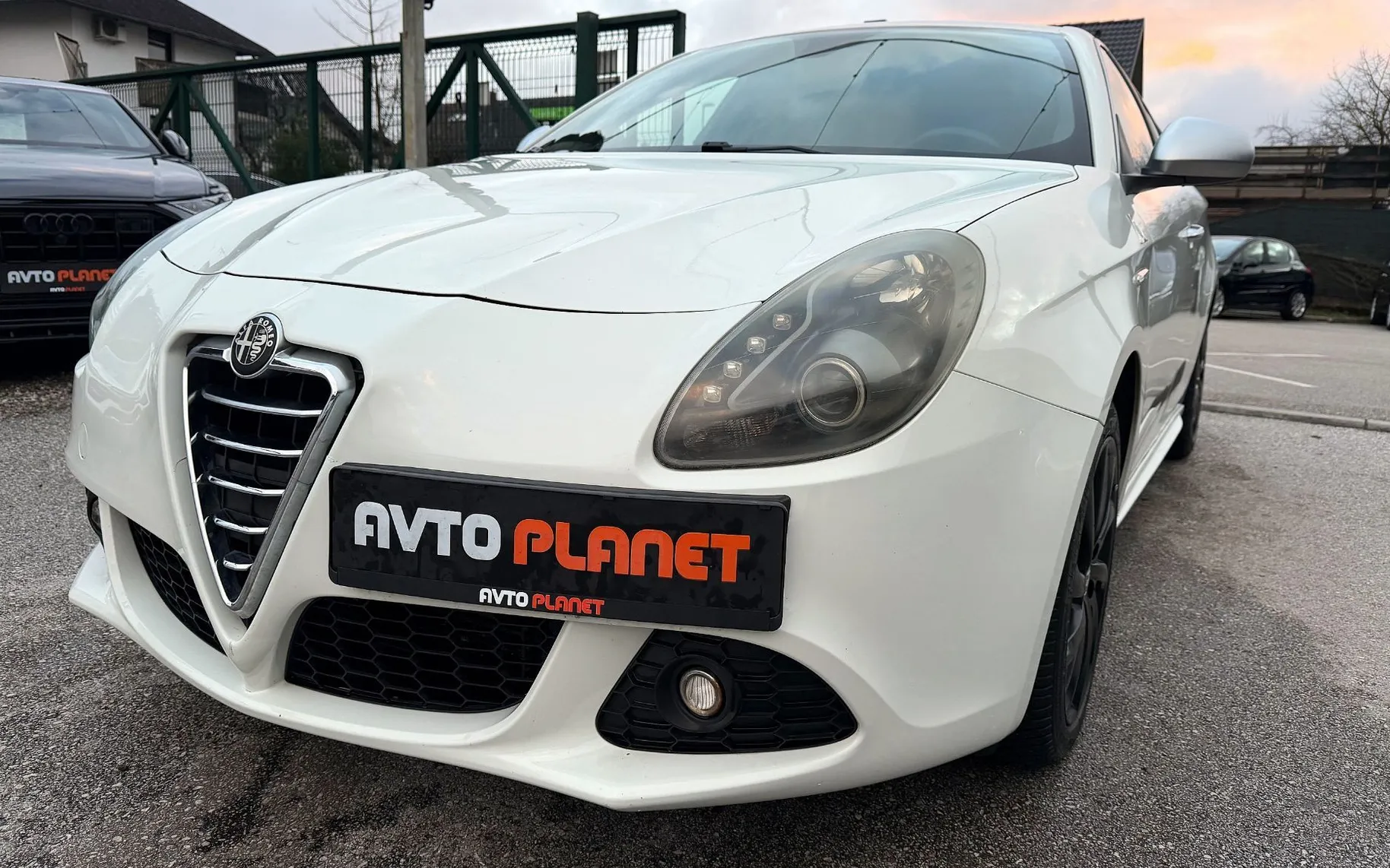 Zunanja slika - Alfa Romeo Giulietta - 1.4 TB 16v Distinctive Sport 3 SLO.VOZILO LED A17 - 9