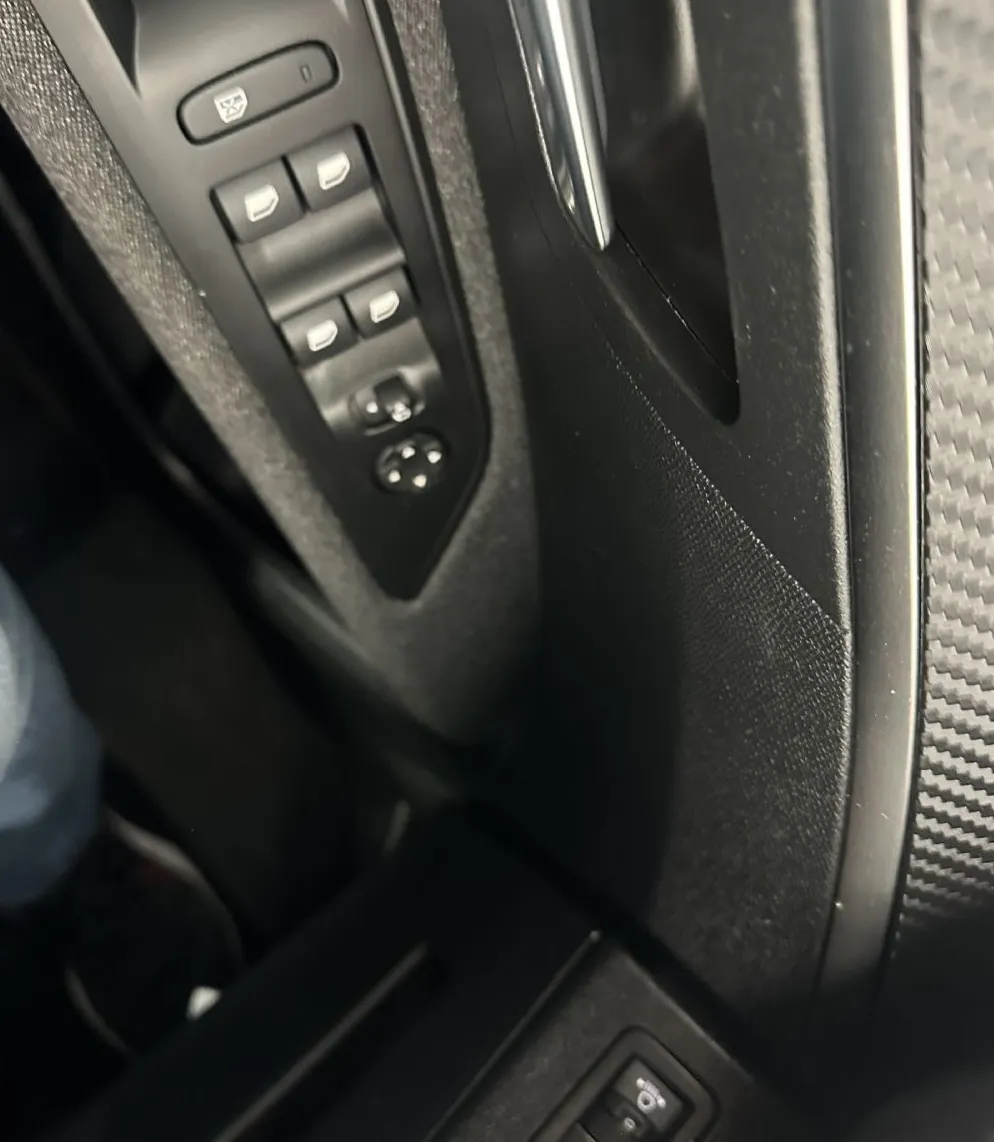 Zunanja slika - Peugeot 3008 - 1.2 PureTech 130 Active Pack.KAMERA.NAVI.2023 - 14