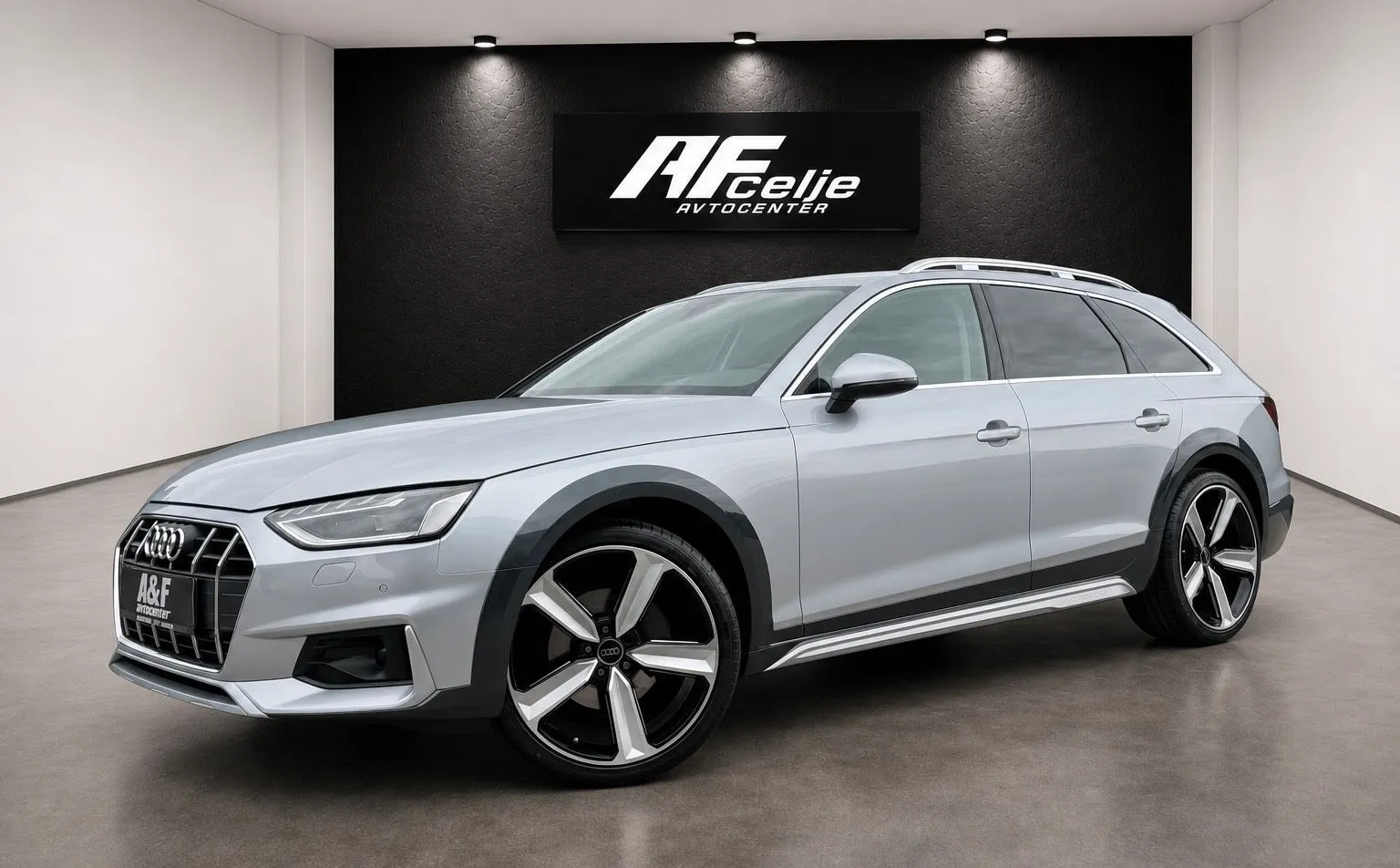 Zunanja slika - Audi A4 Allroad - 2.0 TDI-AUT-S LINE-88.000km-VIRUTAL-MATRIX-NAVI-.. - 1