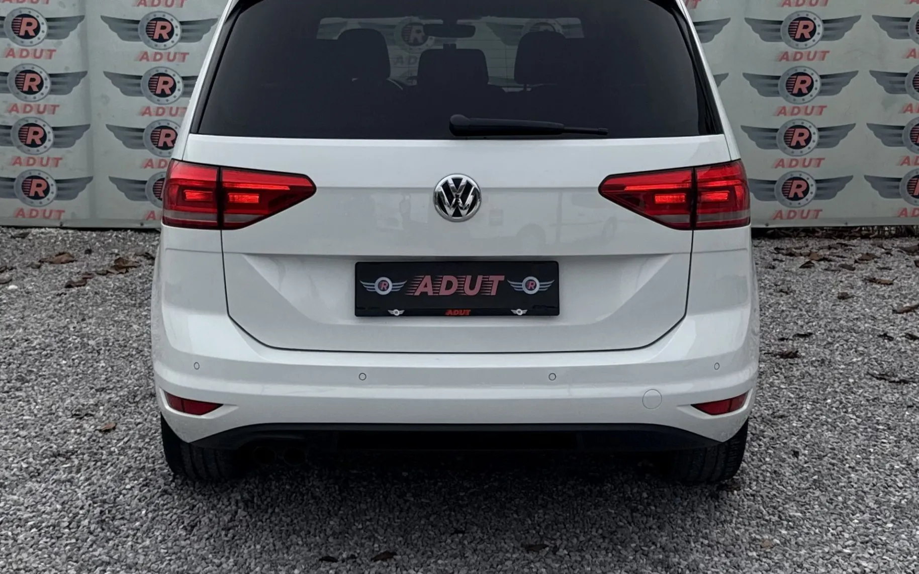 Zunanja slika - Volkswagen Touran - 2.0 TDI SCR Family 110  150  PARK SENZ. JAMSTV... - 4