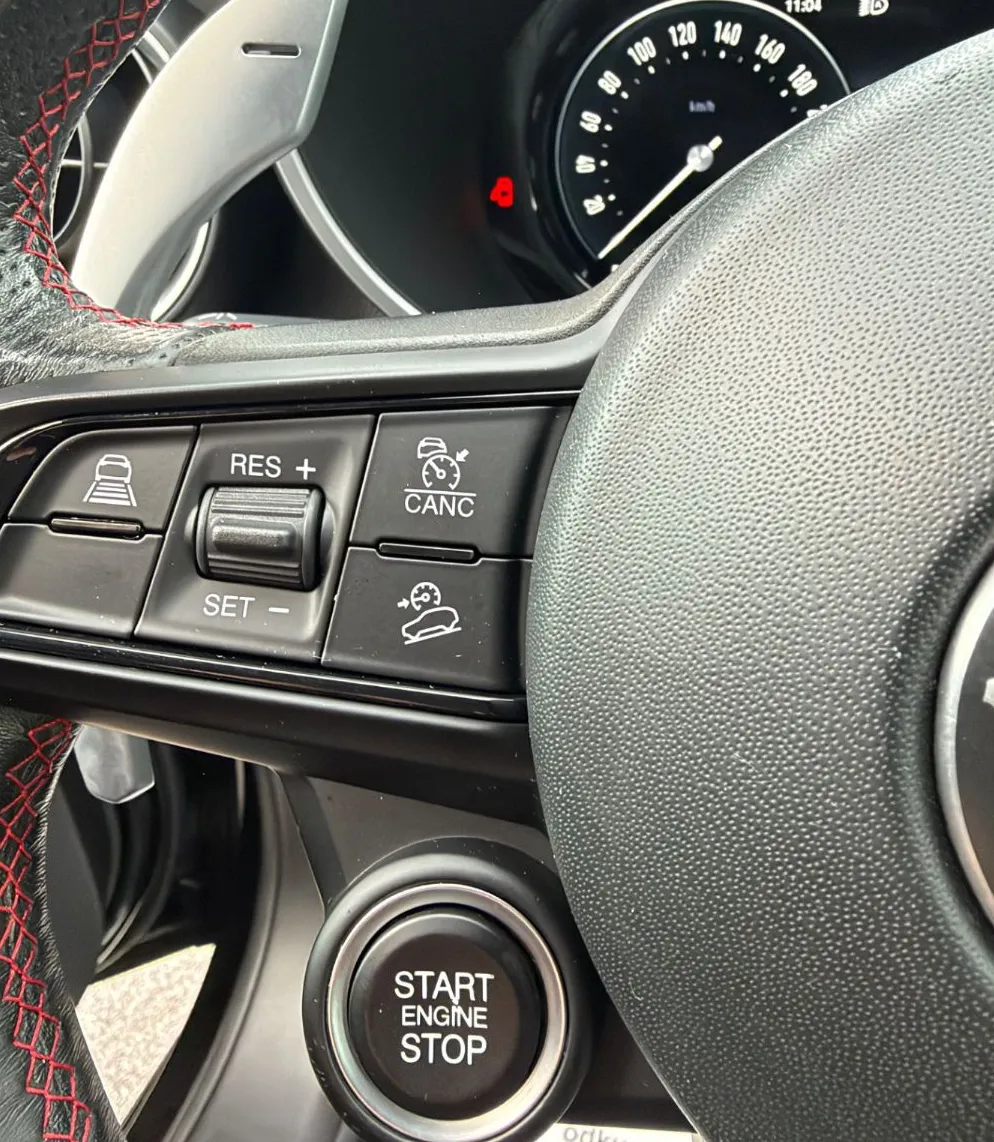 Zunanja slika - Alfa Romeo Stelvio - Q4 2.2 210PS COMPETIZIONE RADAR FULL LED HK ALU21 - 16