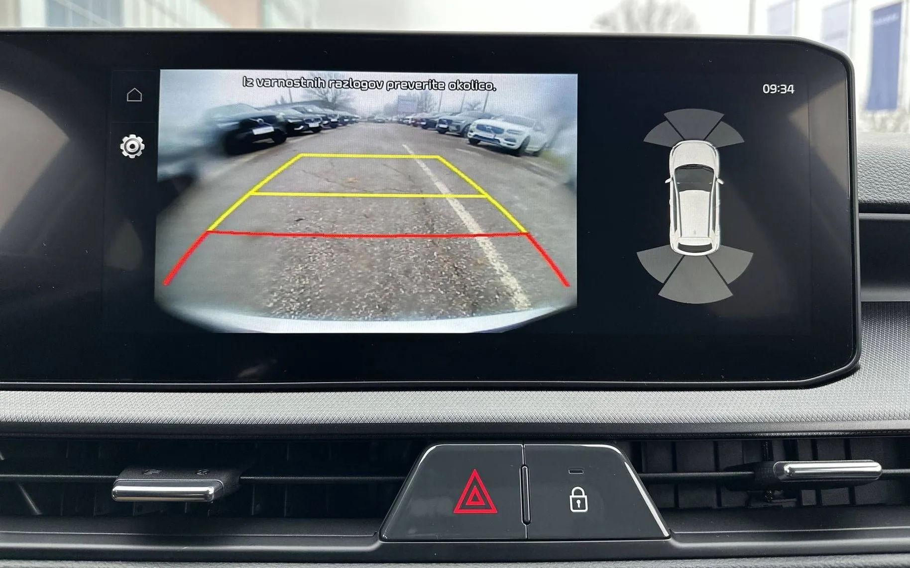 Notranja slika - KIA Stonic - 1.0 T-GDi Pulse DCT - 16