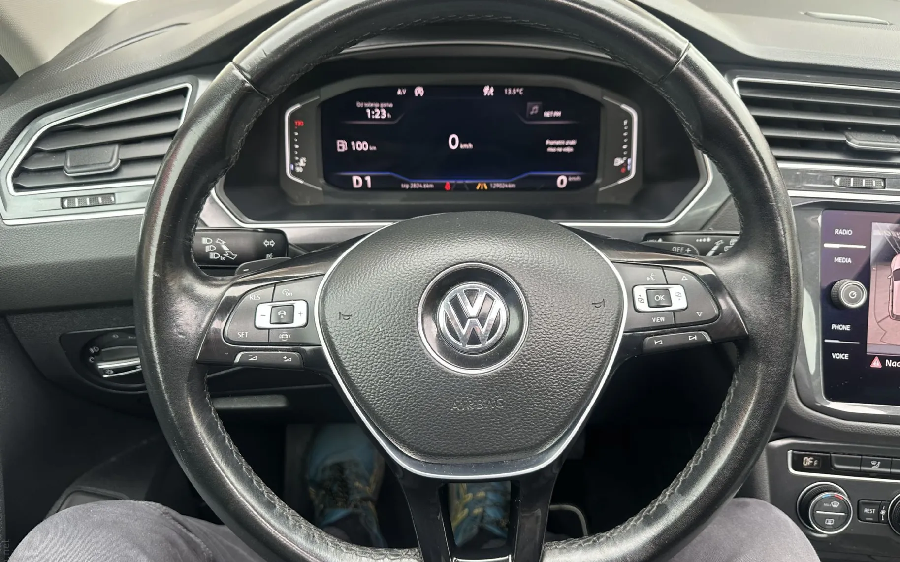 Zunanja slika - Volkswagen Tiguan - 1.5 TSI ACT BMT R-Line DSG.Highline 110kW.KAMERA - 9