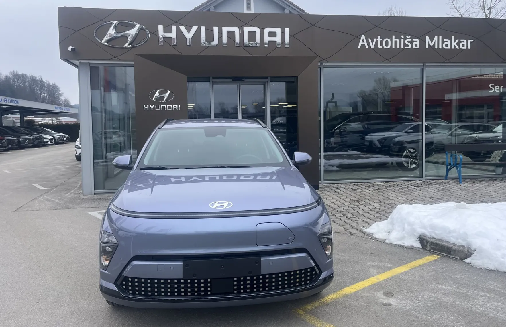 Zunanja slika - Hyundai Kona - Electric 48.6 kWh 99kW PREMIUM+ WINTER - 2