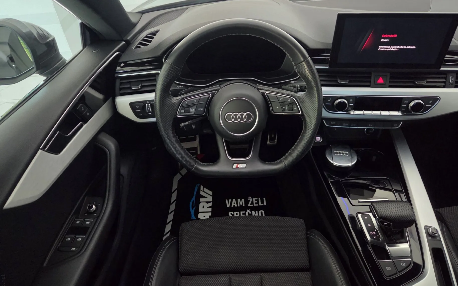 Notranja slika - Audi A5 - Sportback 40 TDI S line S tronic - 13